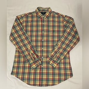 Polo Ralph Lauren men’s multicolored button down custom fit shirt. Size Medium.